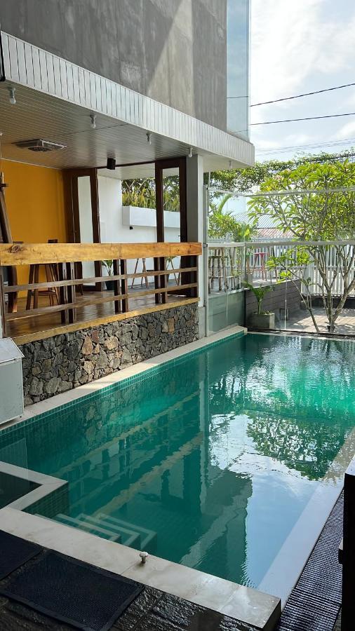 O2 Weligama Hotel & Spa Bagian luar foto