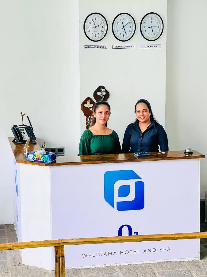 O2 Weligama Hotel & Spa Bagian luar foto