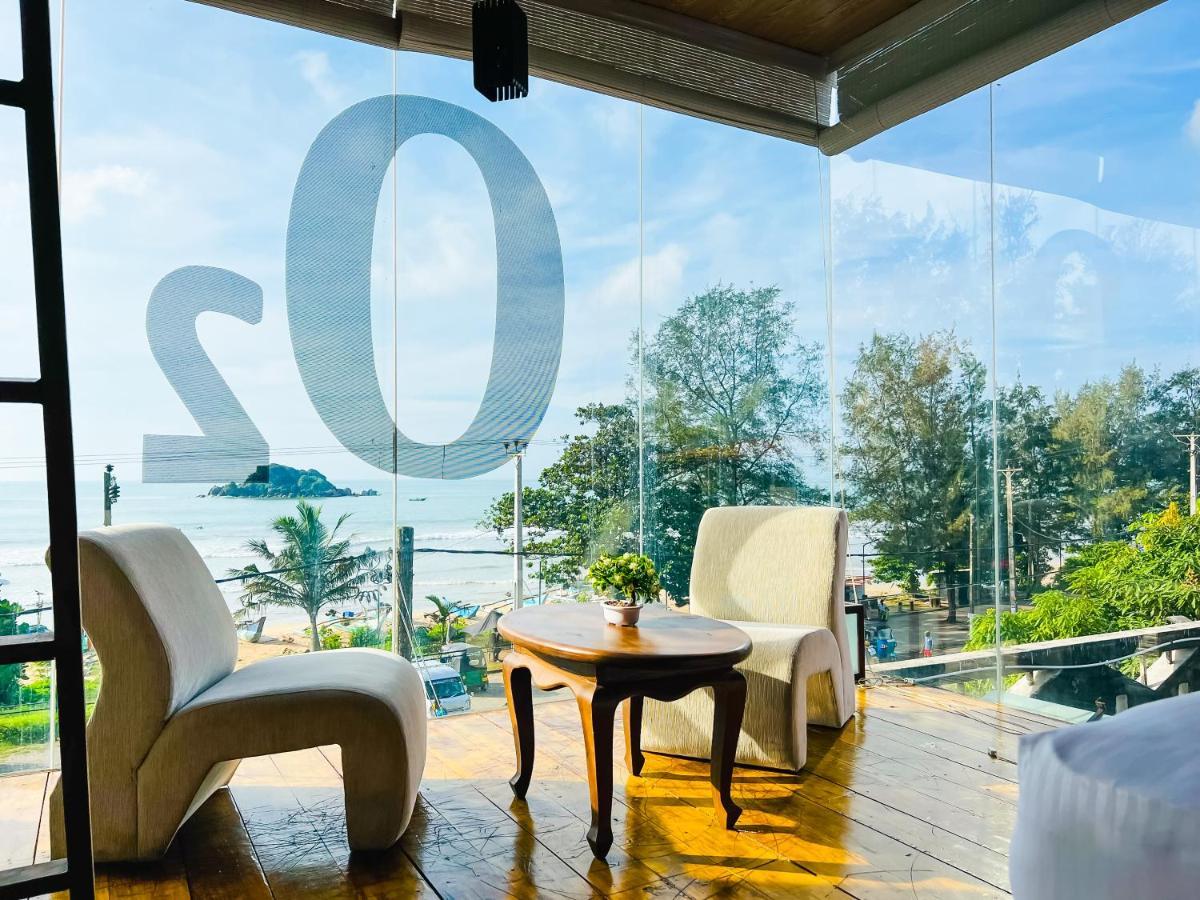 O2 Weligama Hotel & Spa Bagian luar foto