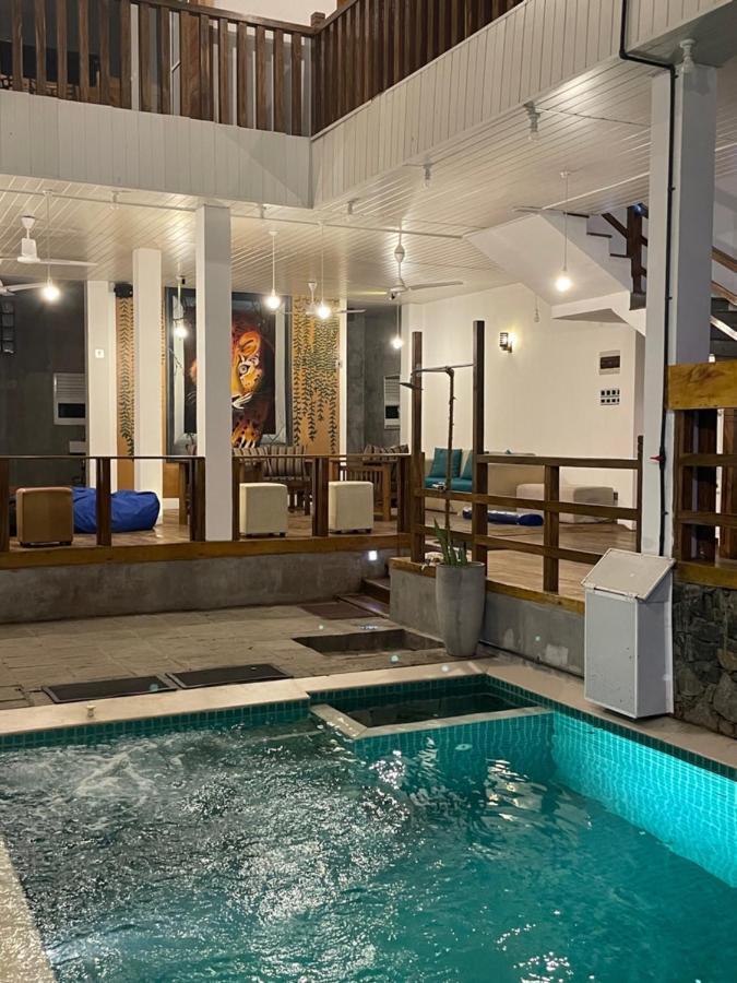 O2 Weligama Hotel & Spa Bagian luar foto