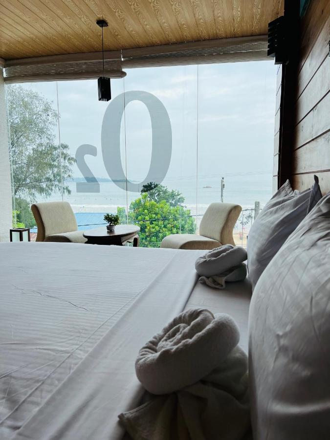 O2 Weligama Hotel & Spa Bagian luar foto