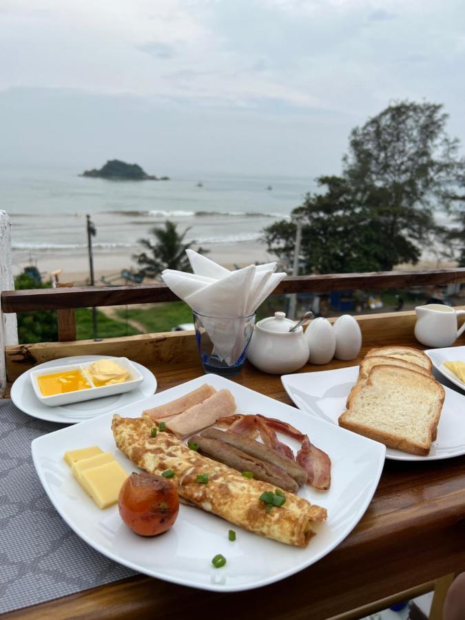 O2 Weligama Hotel & Spa Bagian luar foto