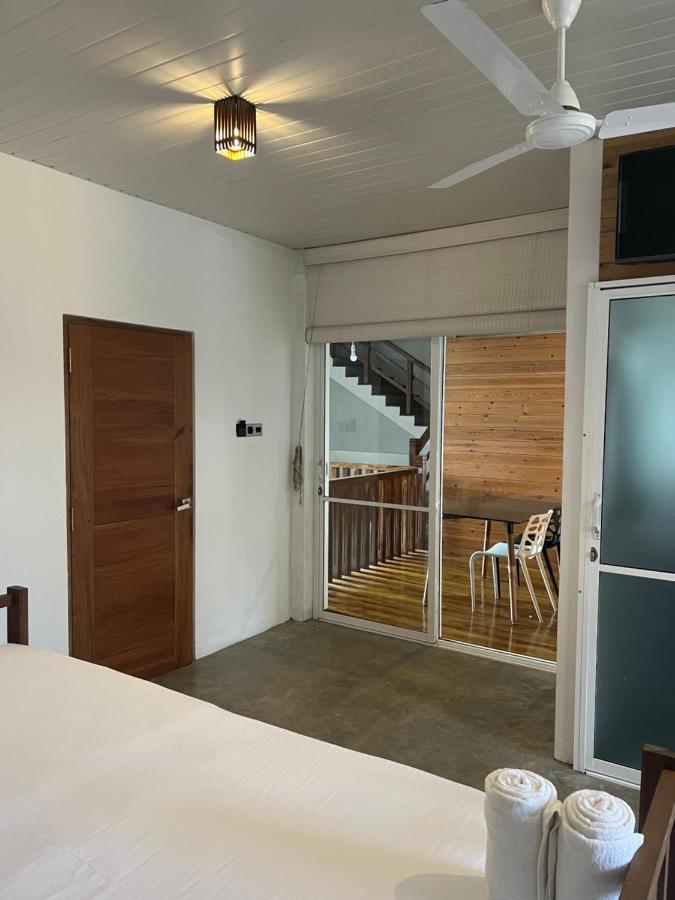 O2 Weligama Hotel & Spa Bagian luar foto