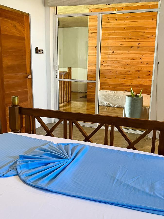 O2 Weligama Hotel & Spa Bagian luar foto