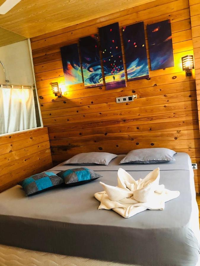 O2 Weligama Hotel & Spa Bagian luar foto